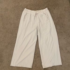 Athleta Wide Leg Crop Pant in Cream